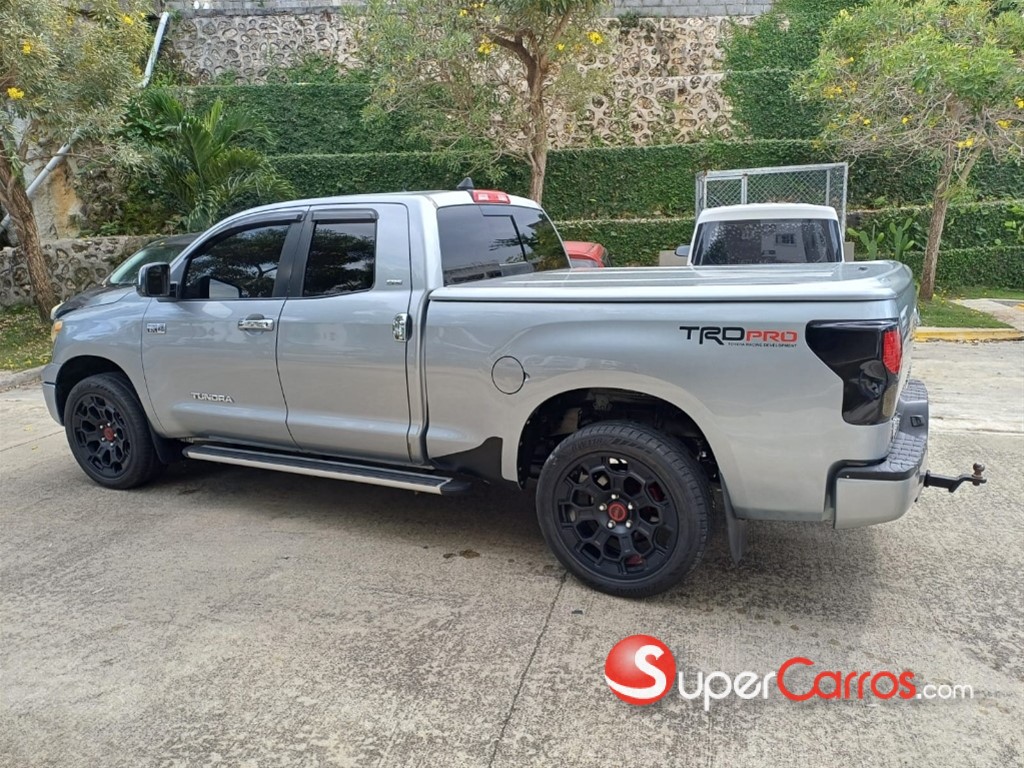 2011 Toyota Tundra — foto 9 / 12