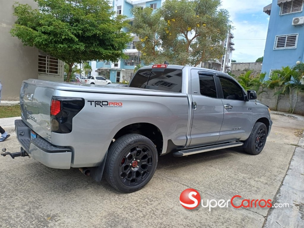 2011 Toyota Tundra — foto 11 / 12