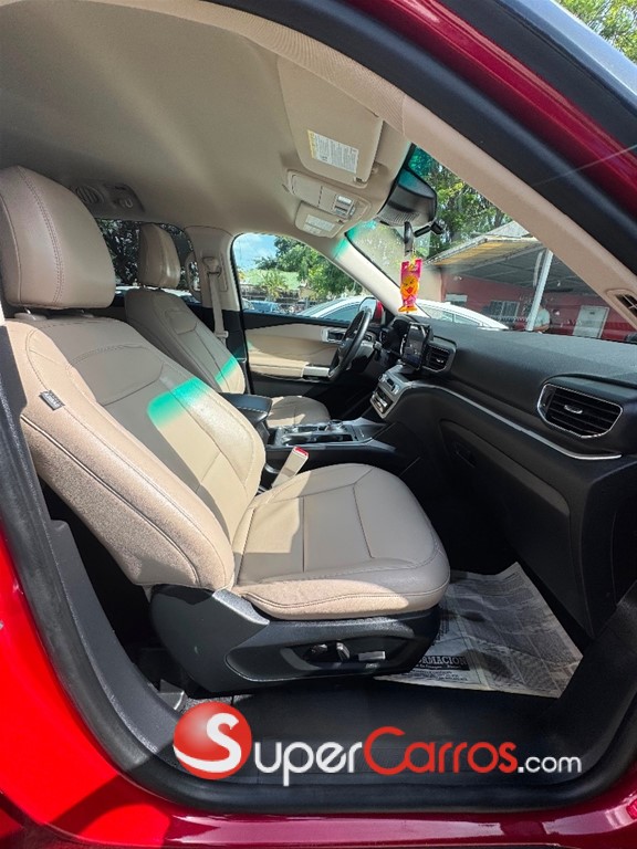 2021 Ford Explorer XLT 4WD — foto 8 / 12