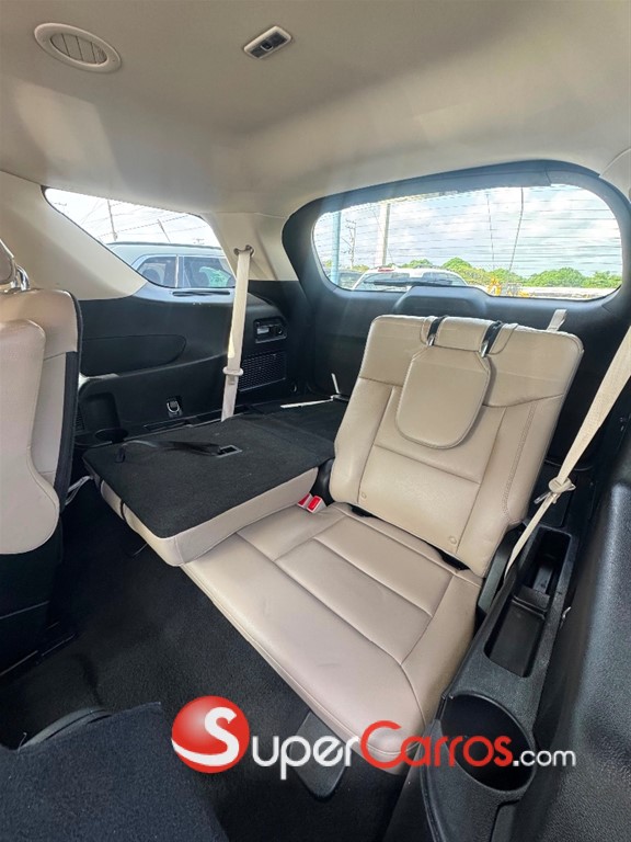 2021 Ford Explorer XLT 4WD — foto 10 / 12