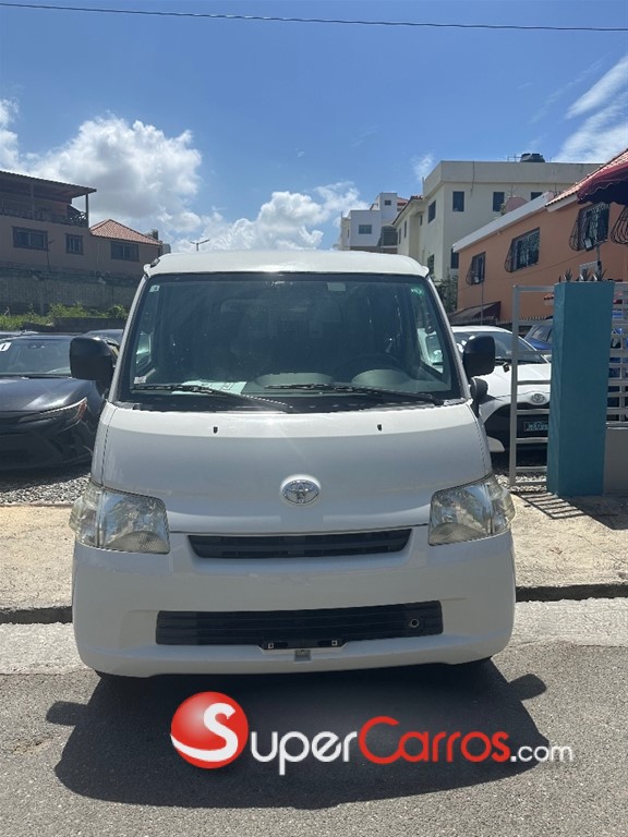 2020 Toyota Town-Ace