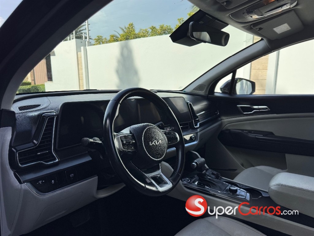 2024 Kia Sportage EX — foto 8 / 10