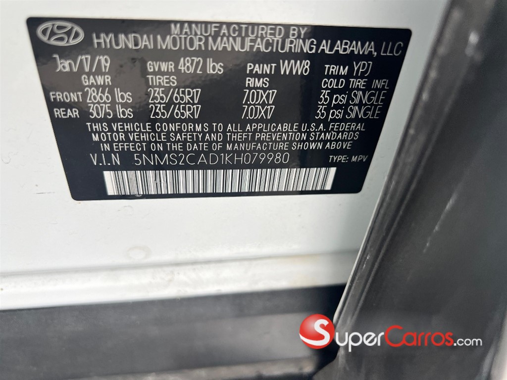 2019 Hyundai Santa Fe SE — foto 9 / 10