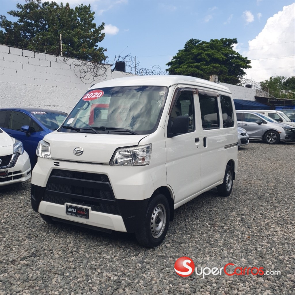 2020 Daihatsu Hijet — foto 4 / 12