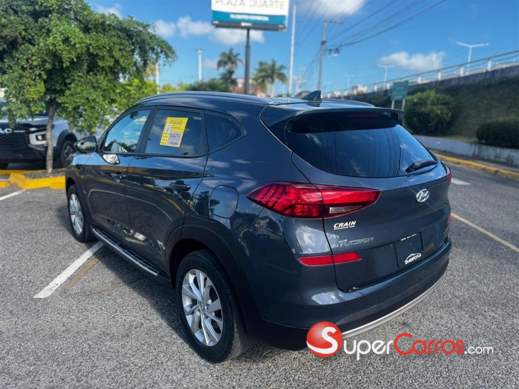 2020 Hyundai Tucson SE — foto 6 / 12
