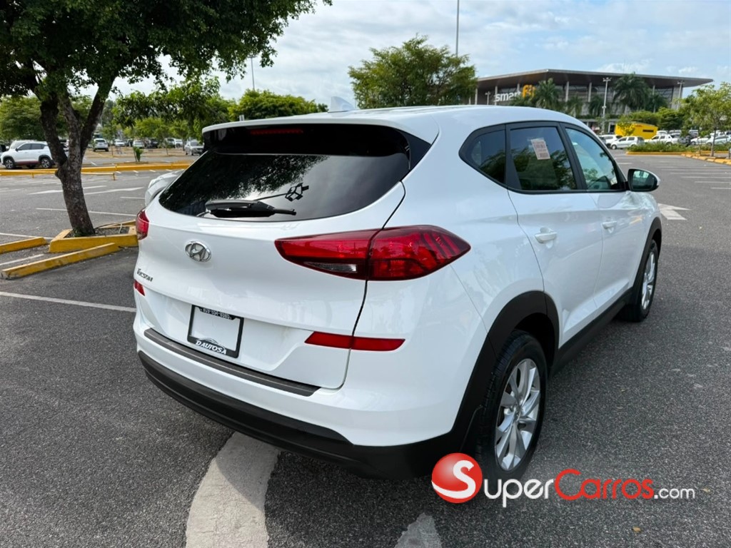 2021 Hyundai Tucson SE — foto 3 / 9