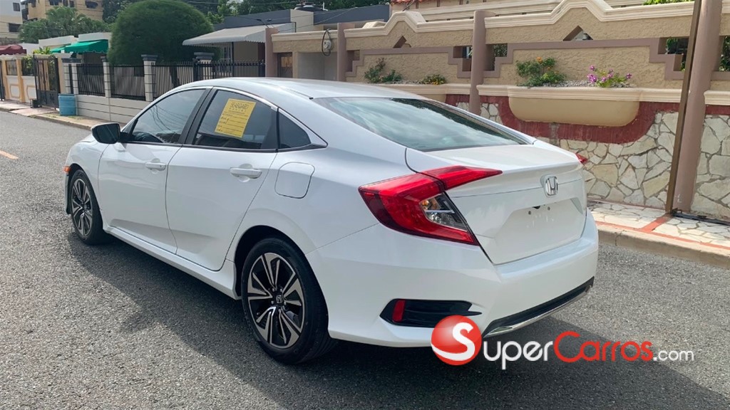 2020 Honda Civic LX — foto 6 / 11