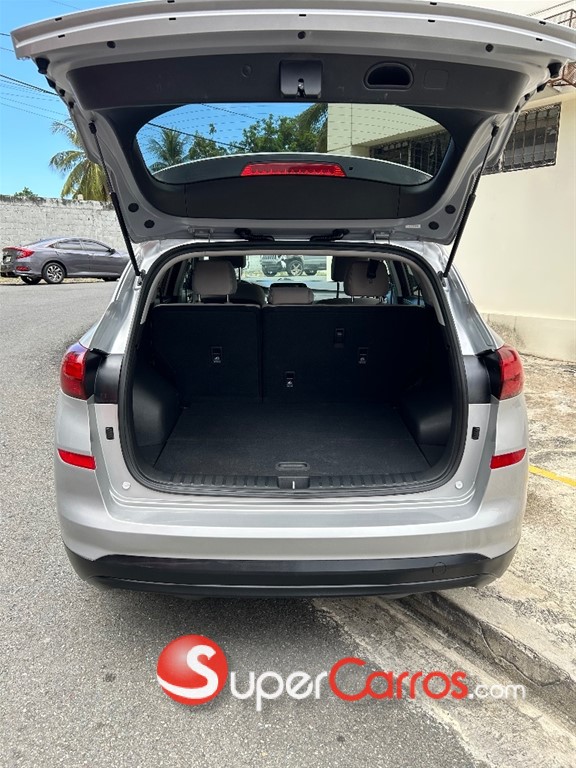 2020 Hyundai Tucson SE — foto 8 / 11