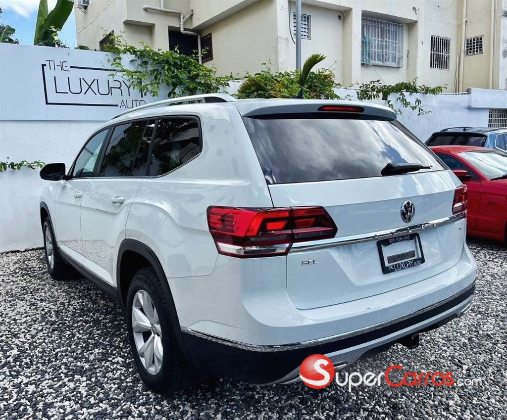 2018 Volkswagen Atlas SEL — foto 3 / 8