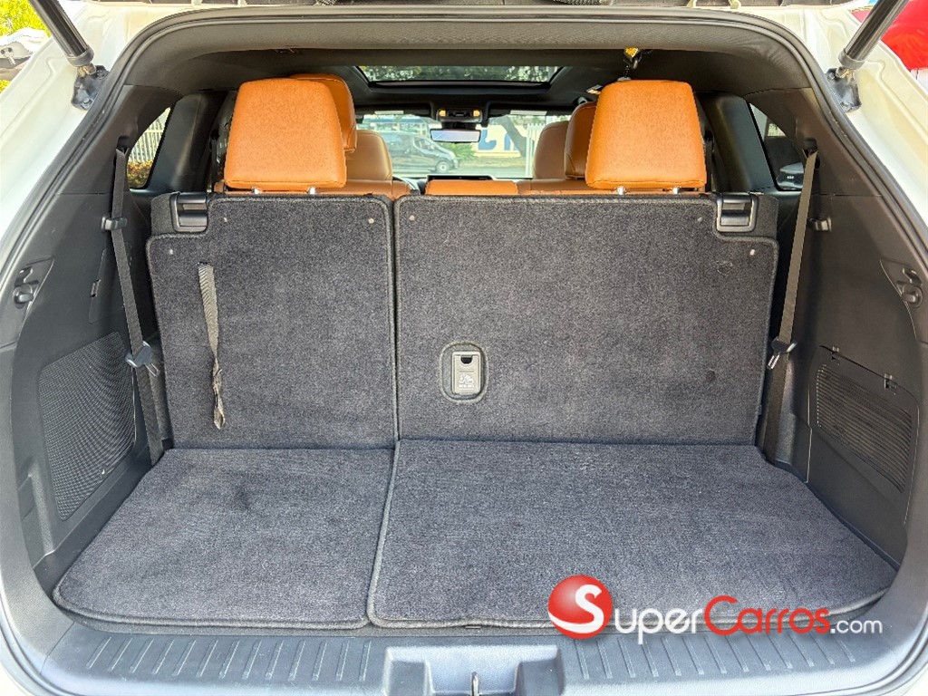 2021 Toyota Highlander Limited Platinum — foto 11 / 12