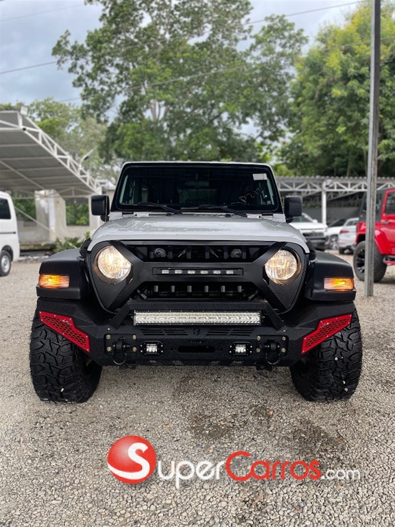 2021 Jeep Wrangler Unlimited — foto 2 / 11