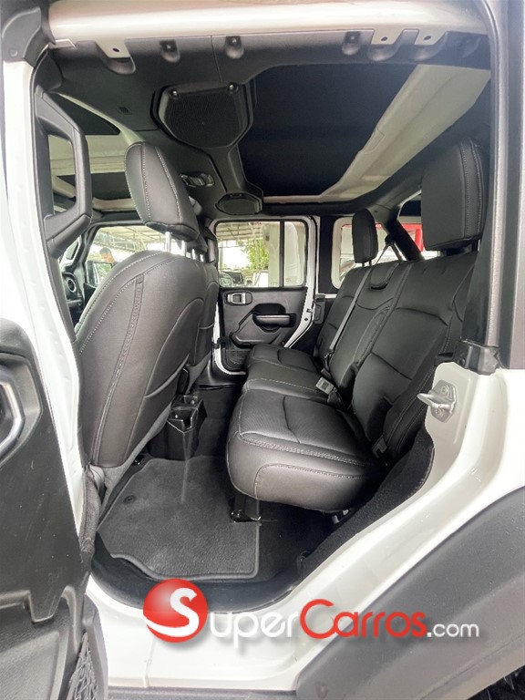 2021 Jeep Wrangler Unlimited — foto 8 / 11