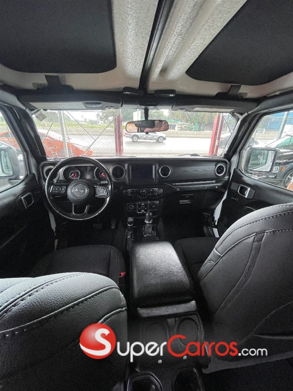 2021 Jeep Wrangler Unlimited — foto 10 / 11