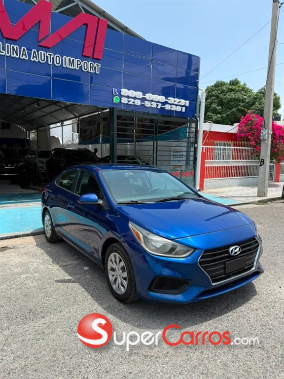 2021 Hyundai Accent SE — foto 6 / 10