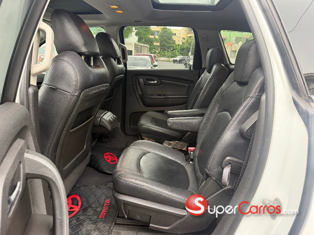 2011 Chevrolet Traverse LT — foto 7 / 11