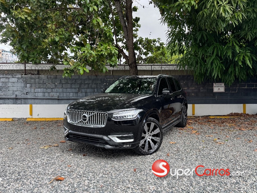 2022 Volvo XC90 Inscription B6