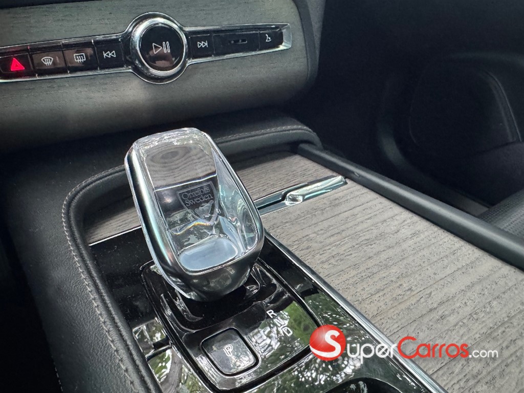 2022 Volvo XC90 Inscription B6 — foto 9 / 12