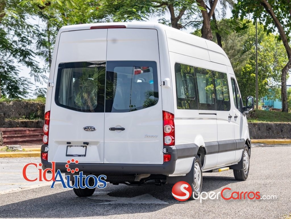 2027 Jac Sunray 18 Pasajeros — foto 3 / 12