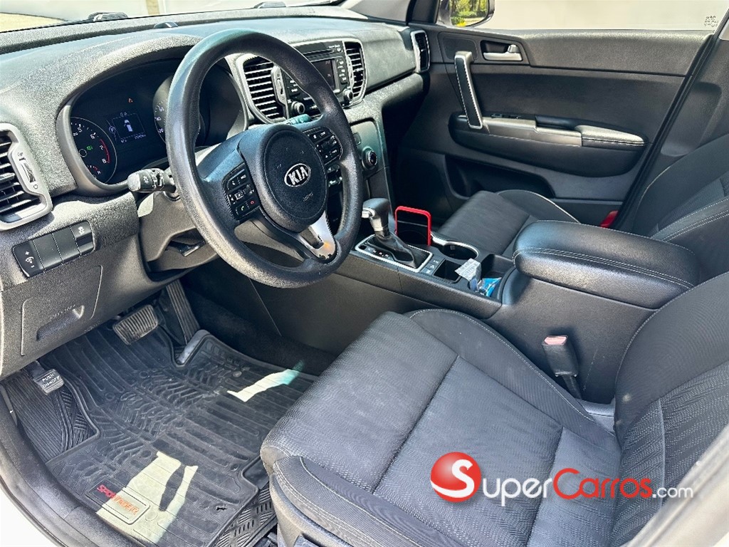 2017 Kia Sportage — foto 9 / 12
