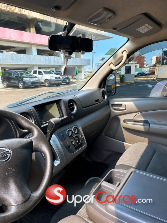2015 Nissan NV 350 — foto 6 / 7