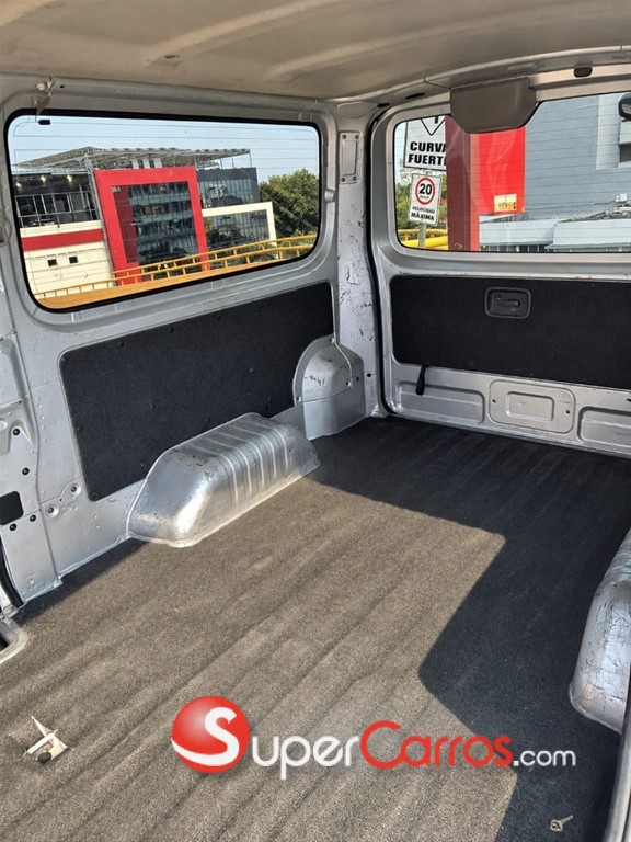 2015 Nissan NV 350 — foto 7 / 7