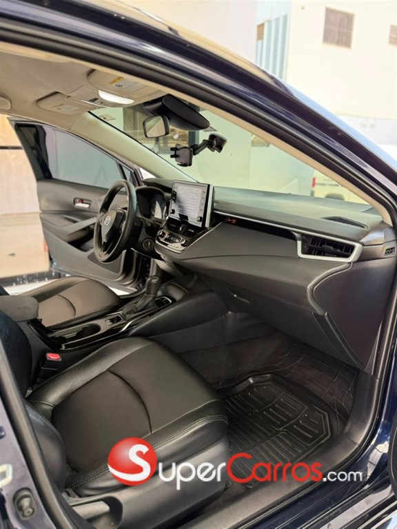 2020 Toyota Corolla LE — foto 7 / 8