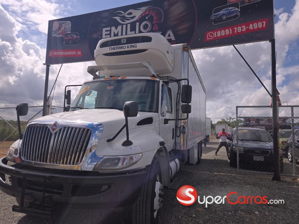 2019 International 4300
