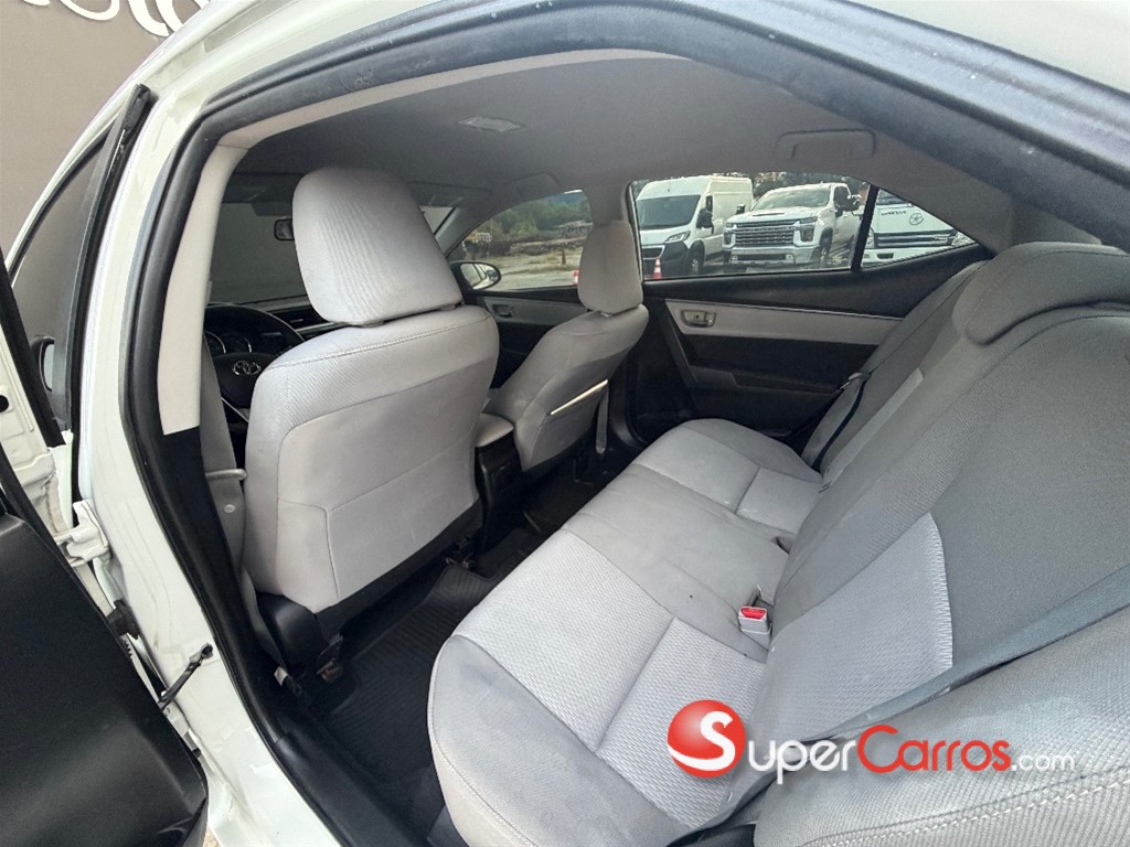 2014 Toyota Corolla — foto 7 / 8