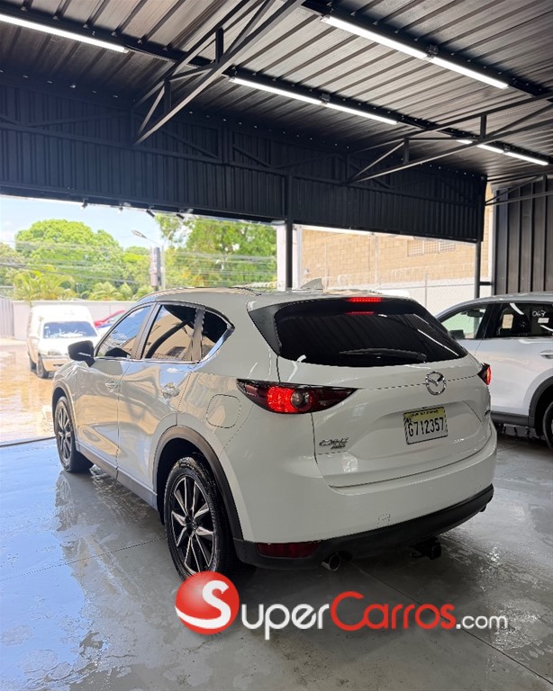 2018 Mazda CX-5 Touring — foto 4 / 12