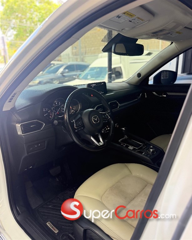 2018 Mazda CX-5 Touring — foto 8 / 12