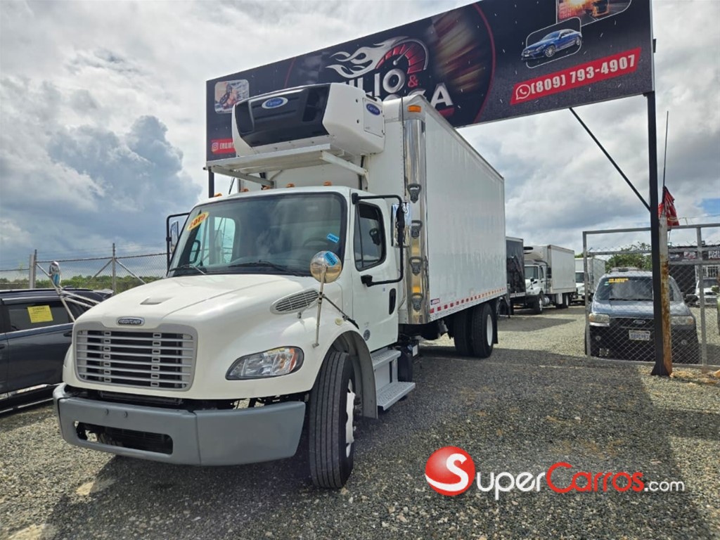 2019 Freightliner M2