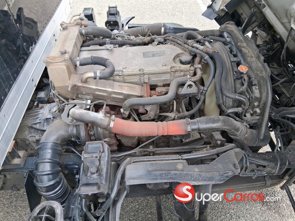 2019 Isuzu NQR — foto 4 / 9