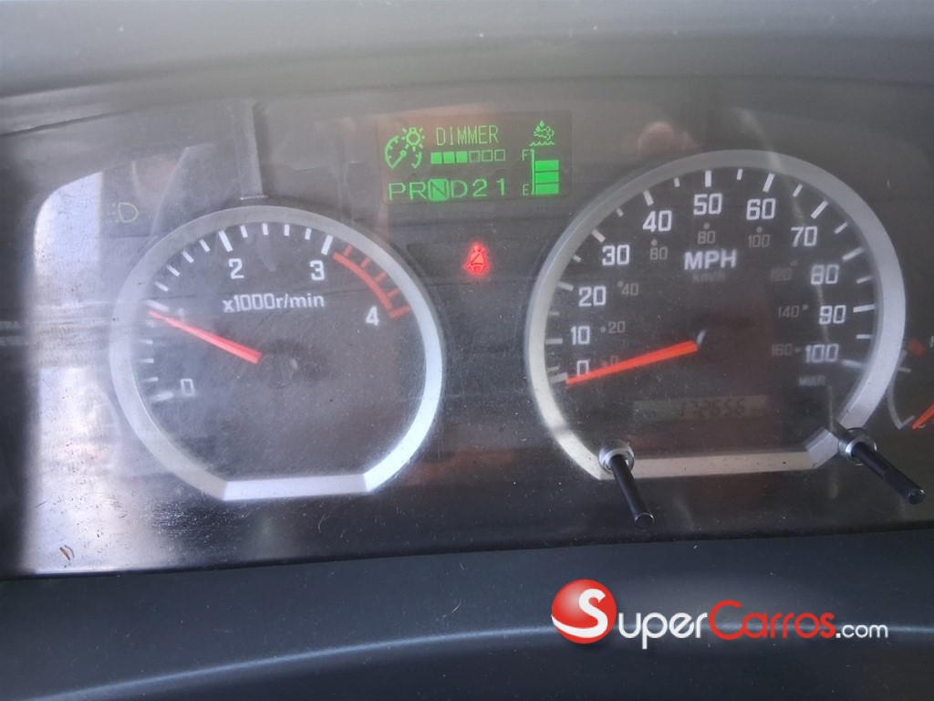 2019 Isuzu NQR — foto 6 / 9