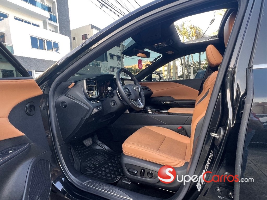 2023 Lexus RX 350H — foto 8 / 12