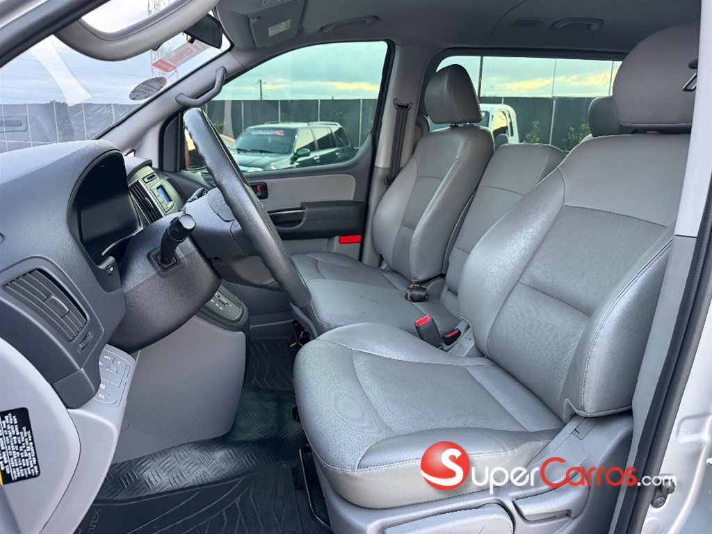 2020 Hyundai Grand Starex CVX — foto 5 / 12