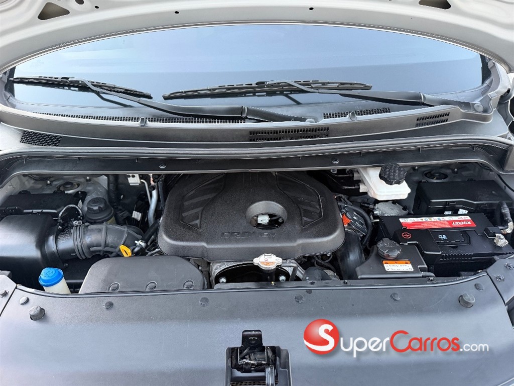 2020 Hyundai Grand Starex CVX — foto 10 / 12