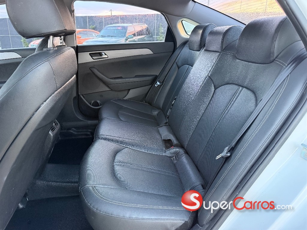 2020 Hyundai Sonata New Rise — foto 7 / 9