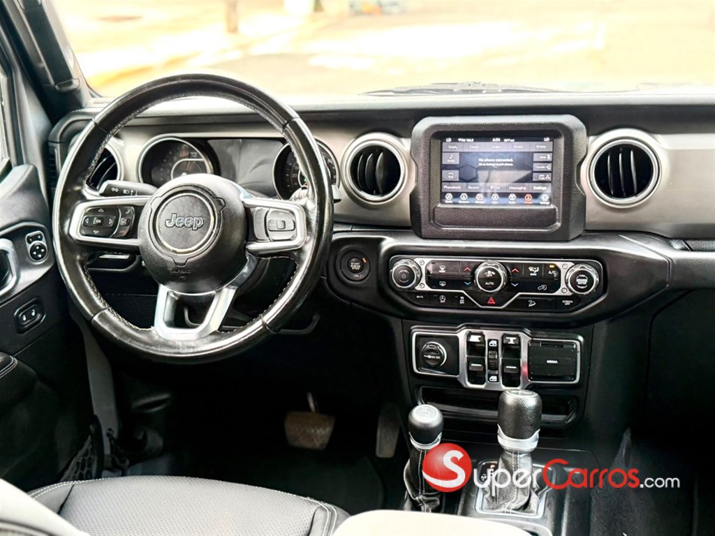 2020 Jeep Wrangler Unlimited Sahara — foto 9 / 12