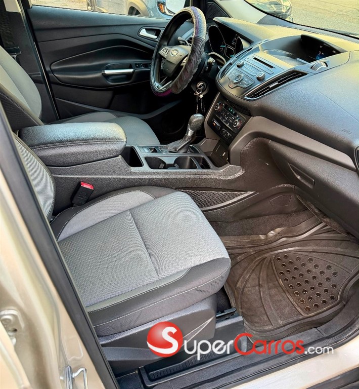 2018 Ford Escape SE — foto 8 / 11