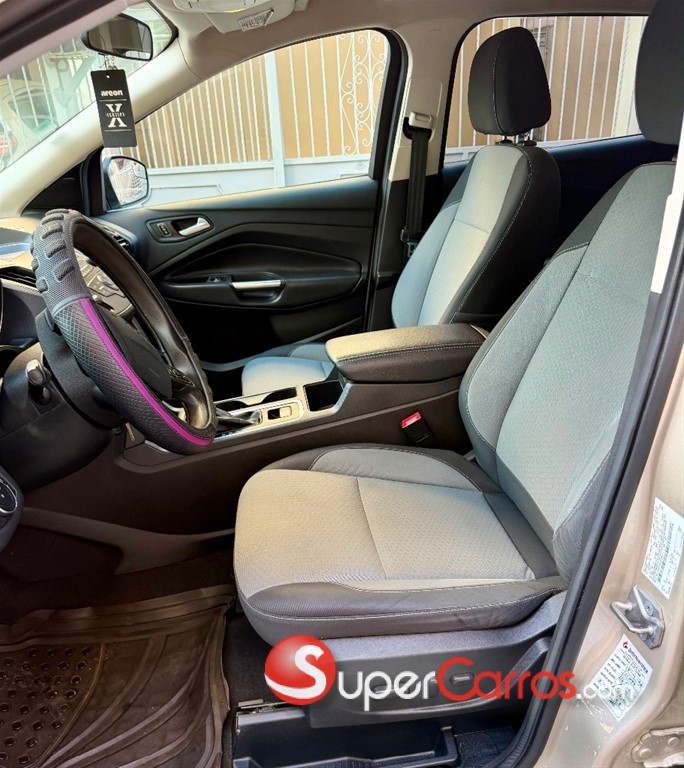 2018 Ford Escape SE — foto 10 / 11