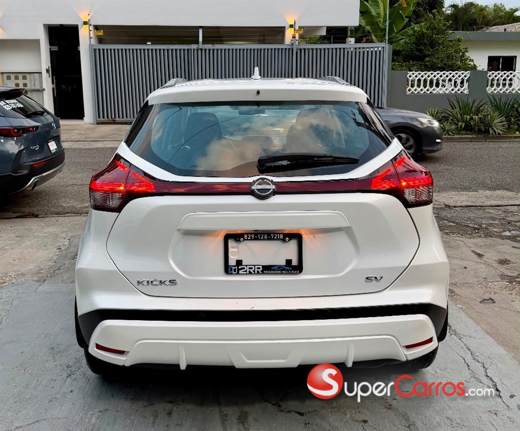 2023 Nissan Kicks SV — foto 12 / 12