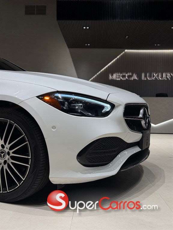 2024 Mercedes-Benz Clase C 300 — foto 5 / 12