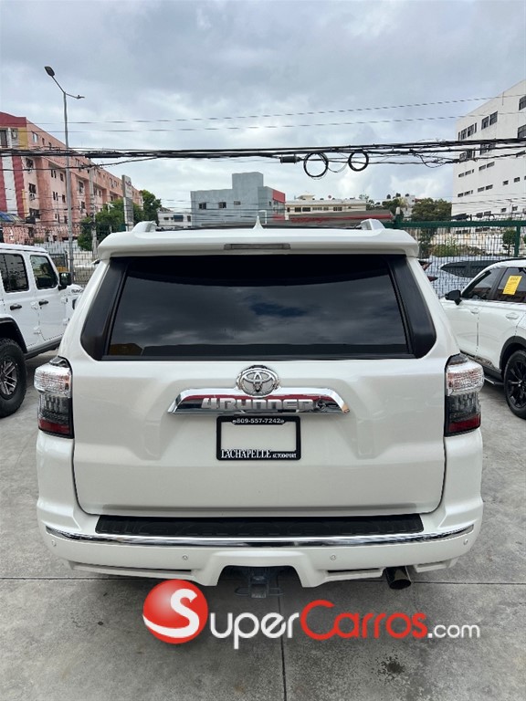 2019 Toyota 4 Runner Limited — foto 4 / 12