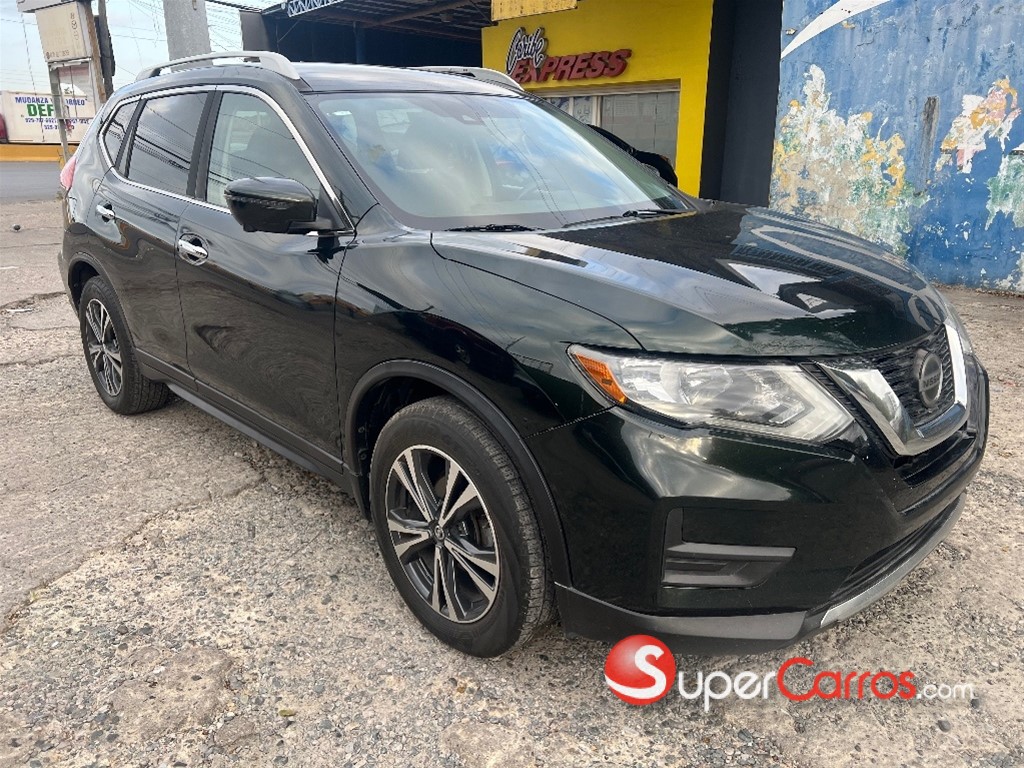 2019 Nissan Rogue SV FULL — foto 2 / 12