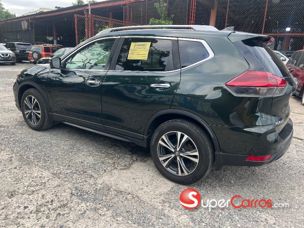 2019 Nissan Rogue SV FULL — foto 5 / 12