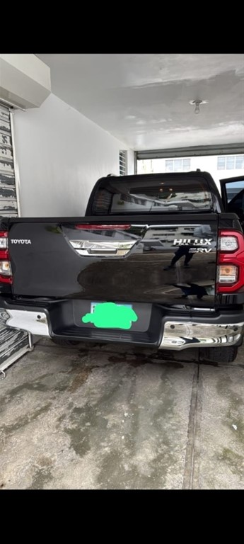 2022 Toyota Hilux Limited TSS — foto 4 / 7