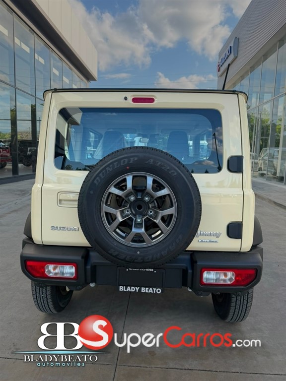 2027 Suzuki Jimny GLX — foto 2 / 12