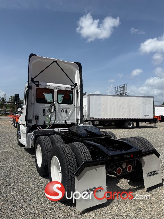 2021 Freightliner Cascadia — foto 4 / 6