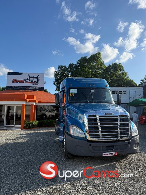 2015 Freightliner Cascadia — foto 2 / 7