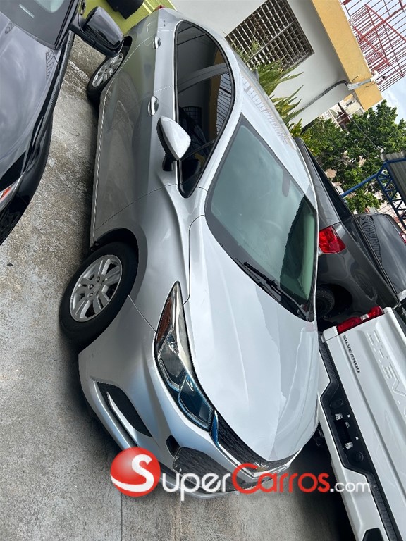 2017 Chevrolet Cruze LS — foto 5 / 10